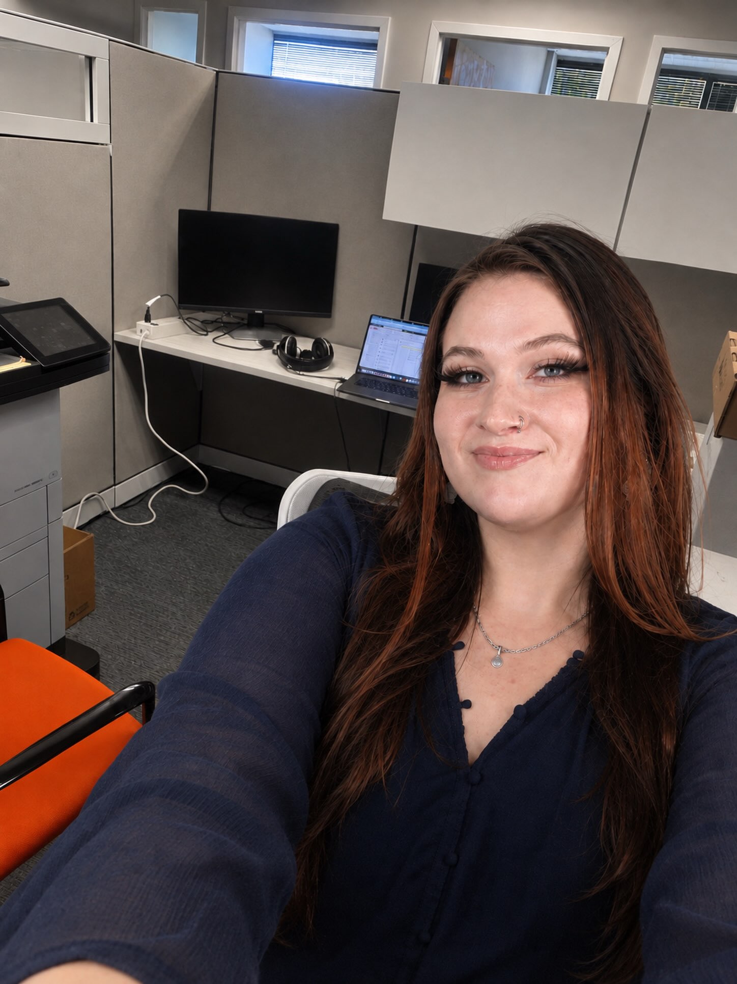 💡Internship Spotlight: Chloe Casey at @weidenhammerdigital ! Here’s what she had to say about her experience:

My internship at Weidenhammer has been a really eye-opening experience because the professional design world is so different from what I expected. Going from working on projects in school to being part of an actual creative team has been a much bigger jump than I anticipated. There have been moments where seeing the difference between my work and the work of experienced professionals has made me question my confidence, but I’m continuing to learn and improve. I’m getting a better understanding of what I want from a job, and I’m becoming more comfortable speaking up about my ideas and feelings. Learning the expectations and adapting to them has been tricky, but I think this experience is helping me grow into the designer and professional I want to become.
#studentintern #kucd #kutztownuniversity